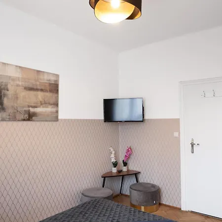 Clicktheflat Wilcza 35 Center * Warszawa