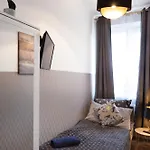 Clicktheflat Wilcza 35 Center Hostel