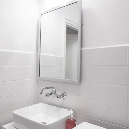 Hostel Clicktheflat Wilcza 35 Center *